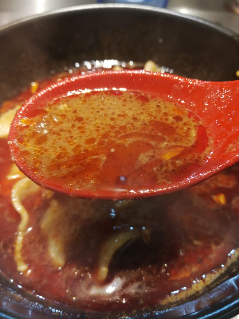 麺創研かなで 紅の【紅つけ麺】を注文