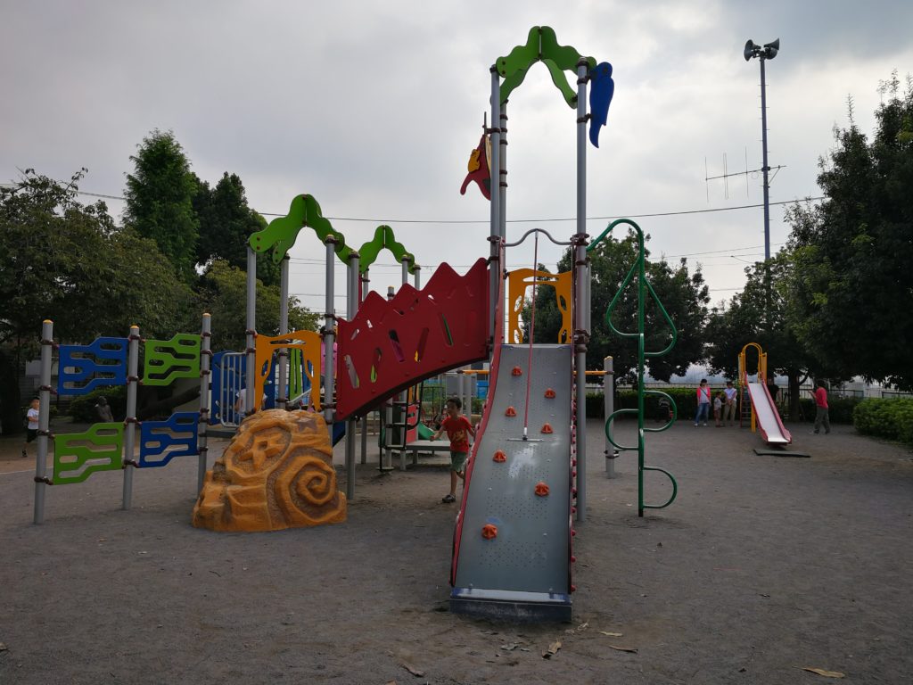 ターザン児童遊園の遊具