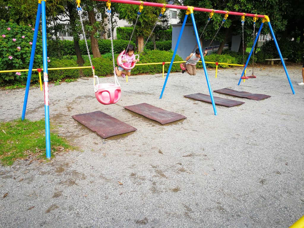 ターザン児童遊園の遊具