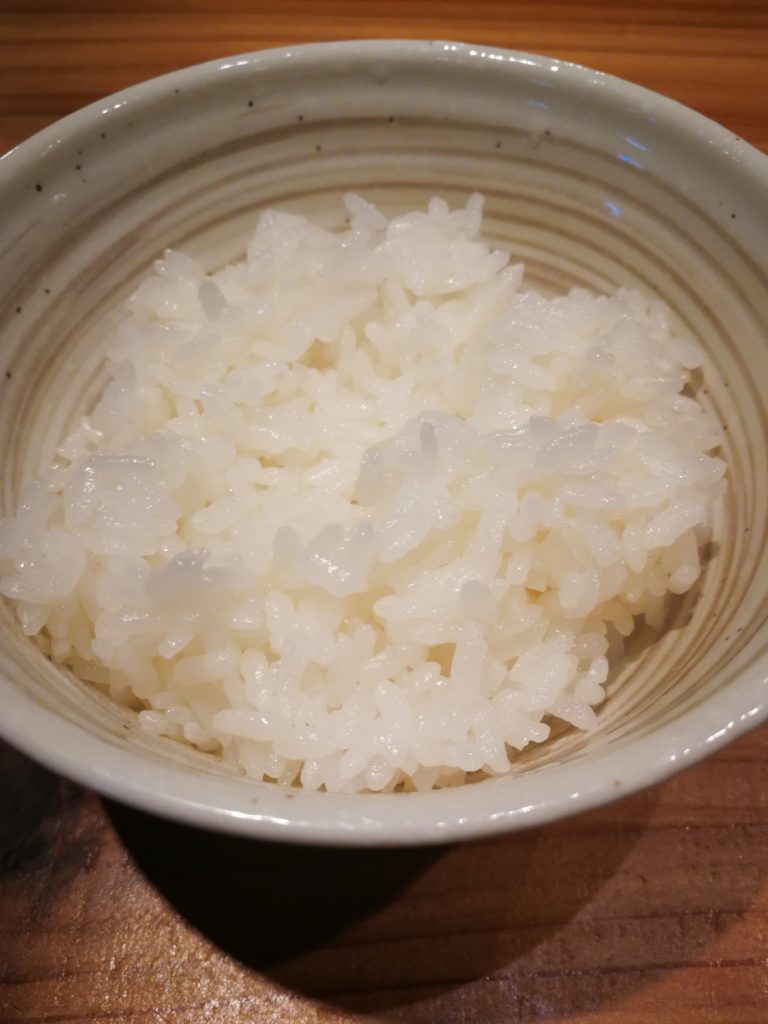 「味噌キムチチゲ＋美味しい御飯(小)」を注文