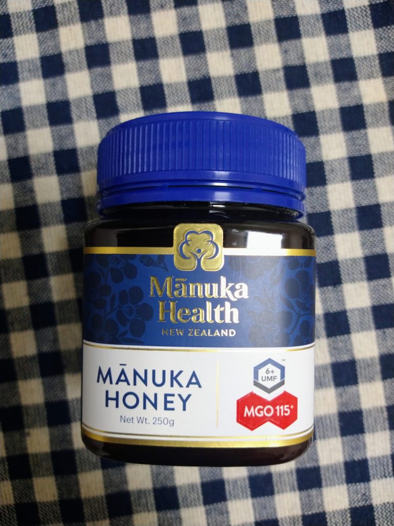《Manuka Health マヌカヘルス マヌカハニー MGO115+ / UMF6+ 250g》を購入